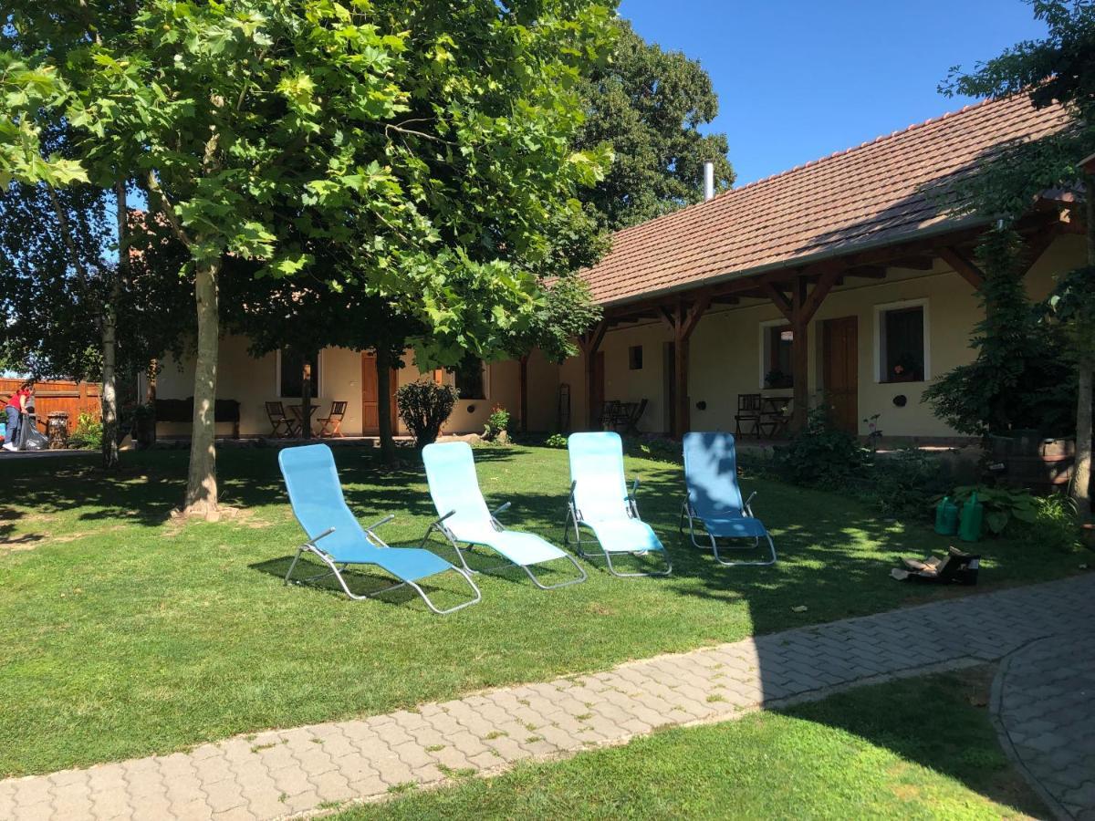 Tisza-Kert Vendeghaz -Tisza-Kert Vendeghaz II Hotel Tiszafured Exterior photo